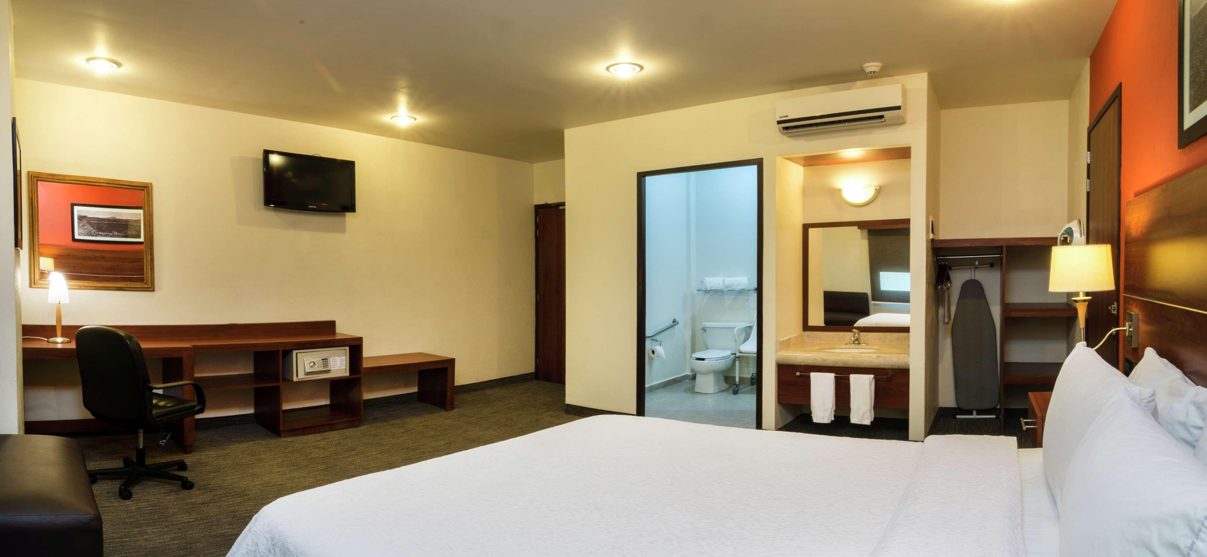 Hampton By Hilton San Juan Del Rio Otel Dış mekan fotoğraf