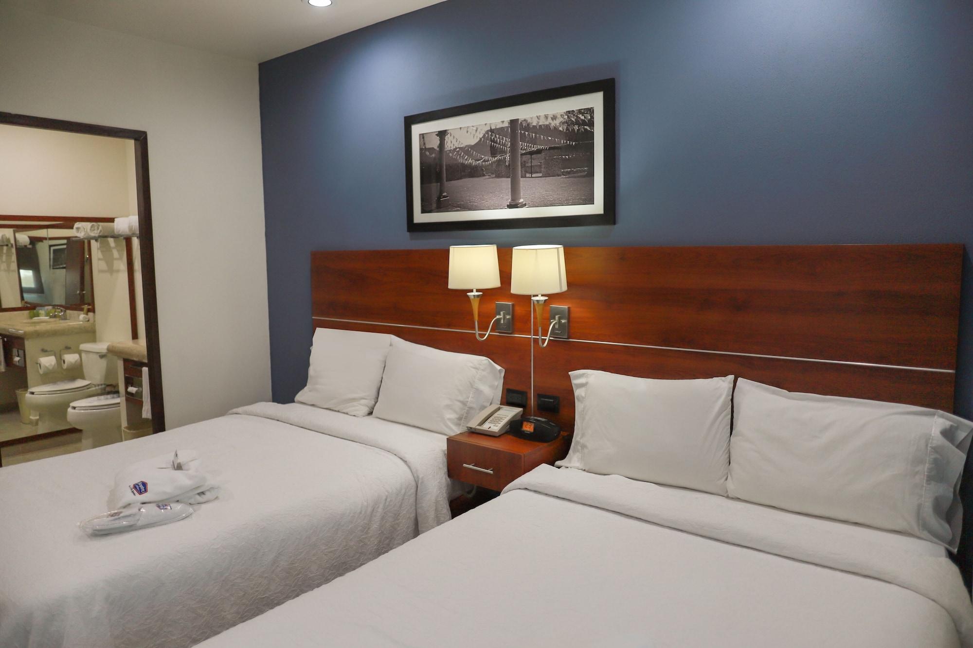 Hampton By Hilton San Juan Del Rio Otel Dış mekan fotoğraf