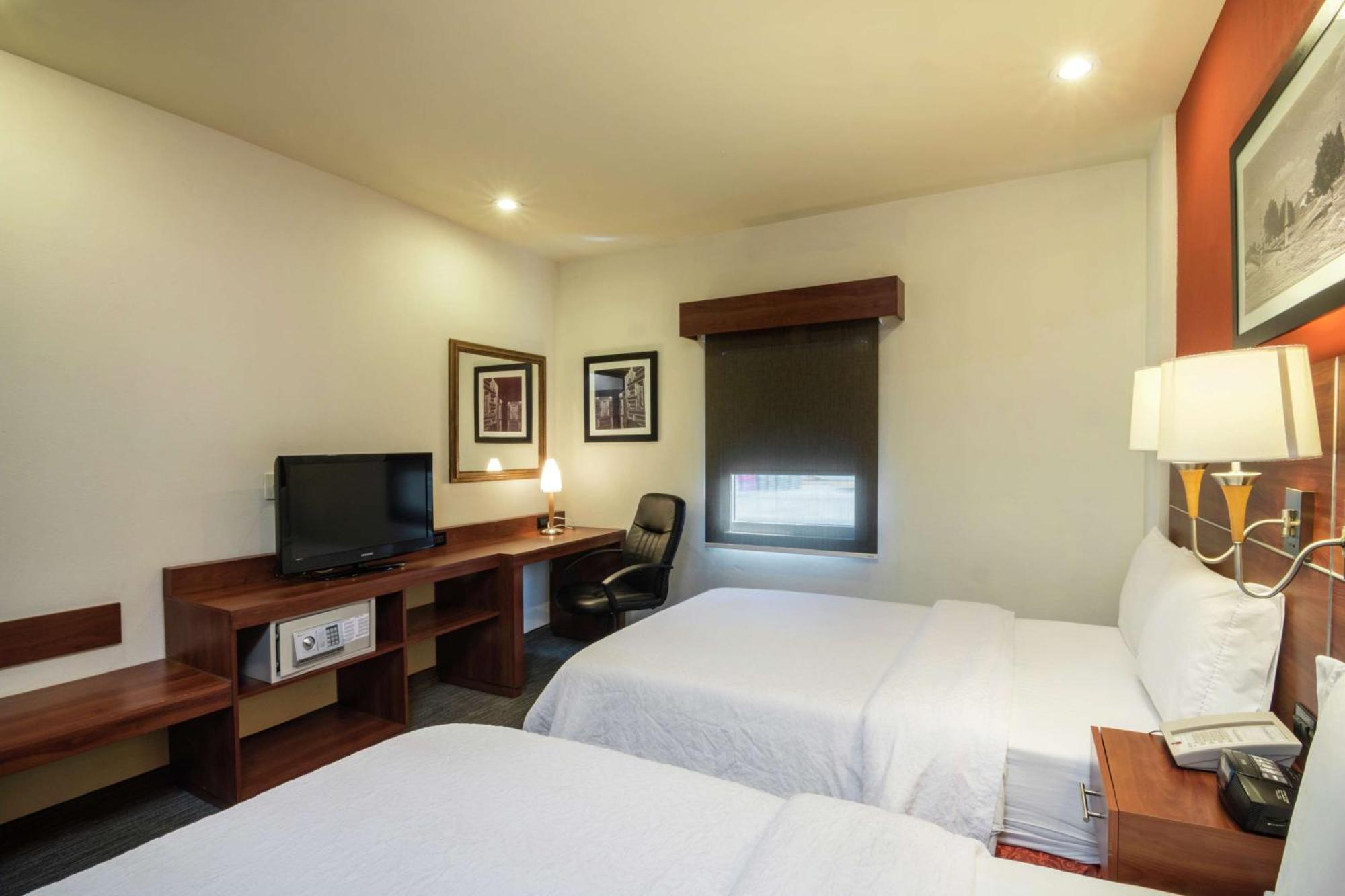 Hampton By Hilton San Juan Del Rio Otel Dış mekan fotoğraf
