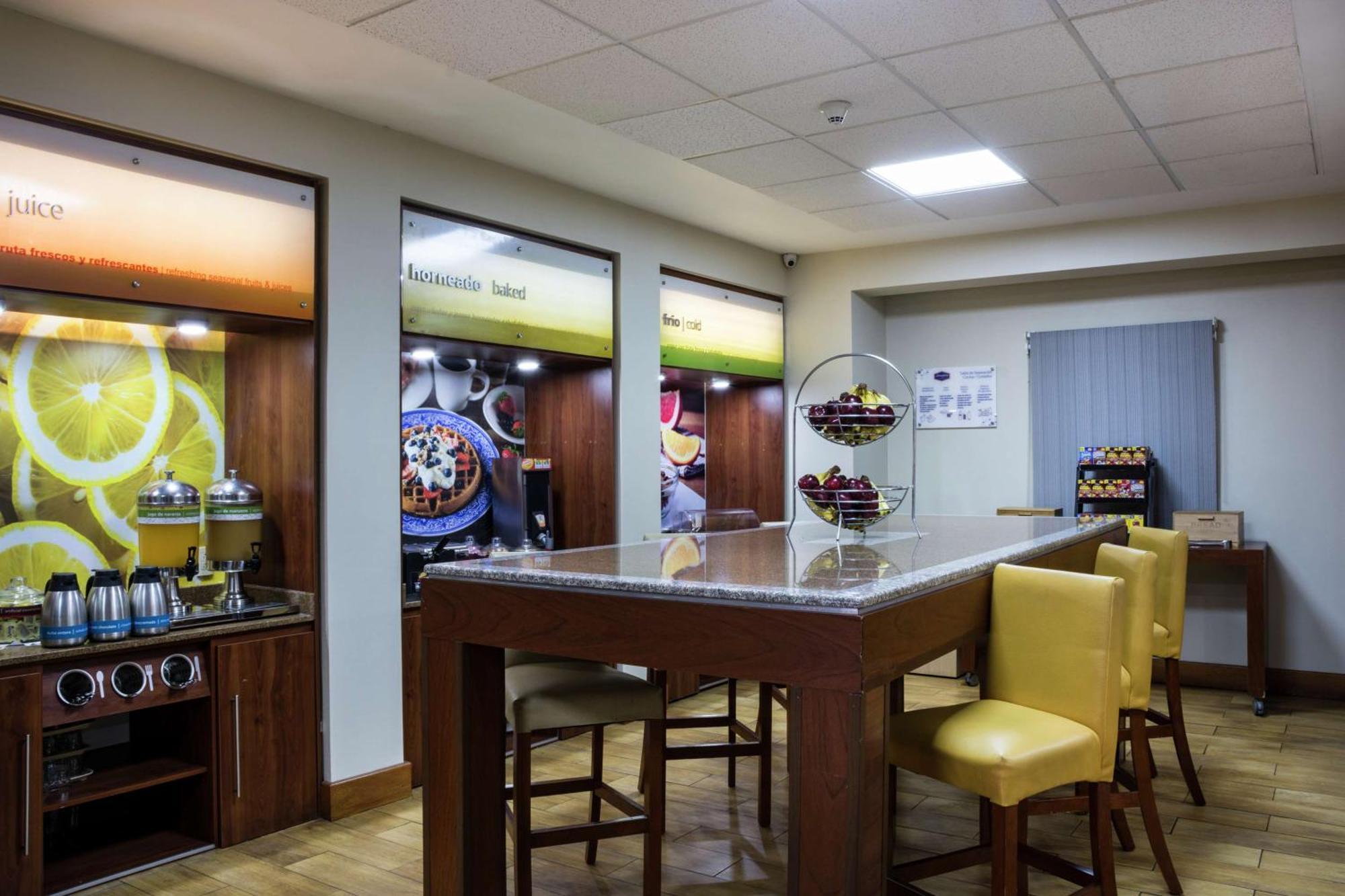 Hampton By Hilton San Juan Del Rio Otel Dış mekan fotoğraf