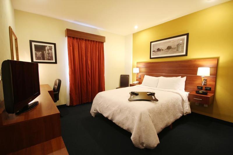 Hampton By Hilton San Juan Del Rio Otel Dış mekan fotoğraf