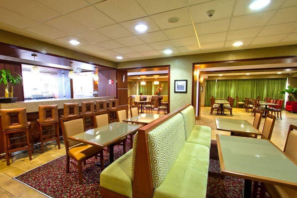 Hampton By Hilton San Juan Del Rio Otel Dış mekan fotoğraf