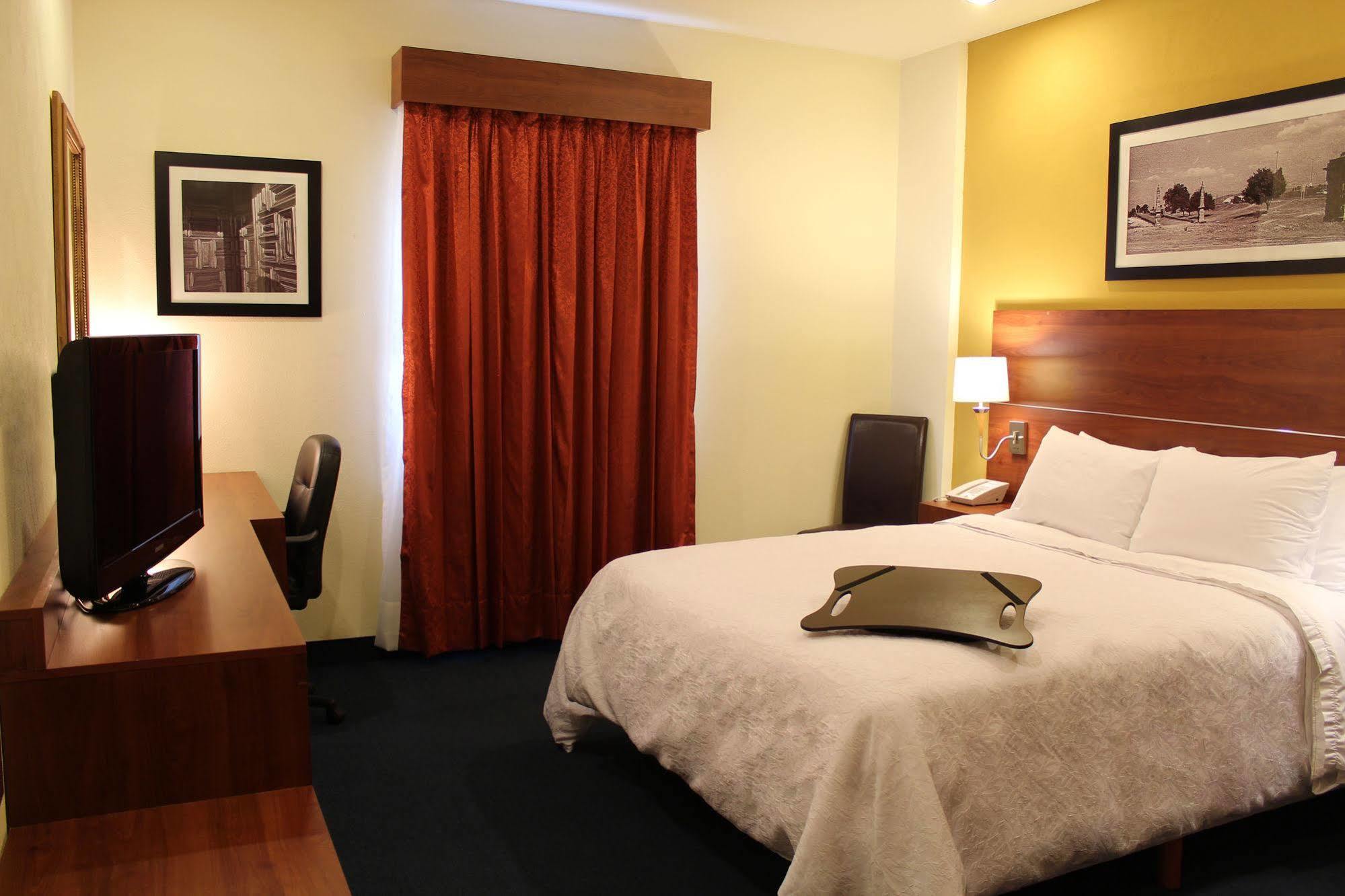 Hampton By Hilton San Juan Del Rio Otel Dış mekan fotoğraf
