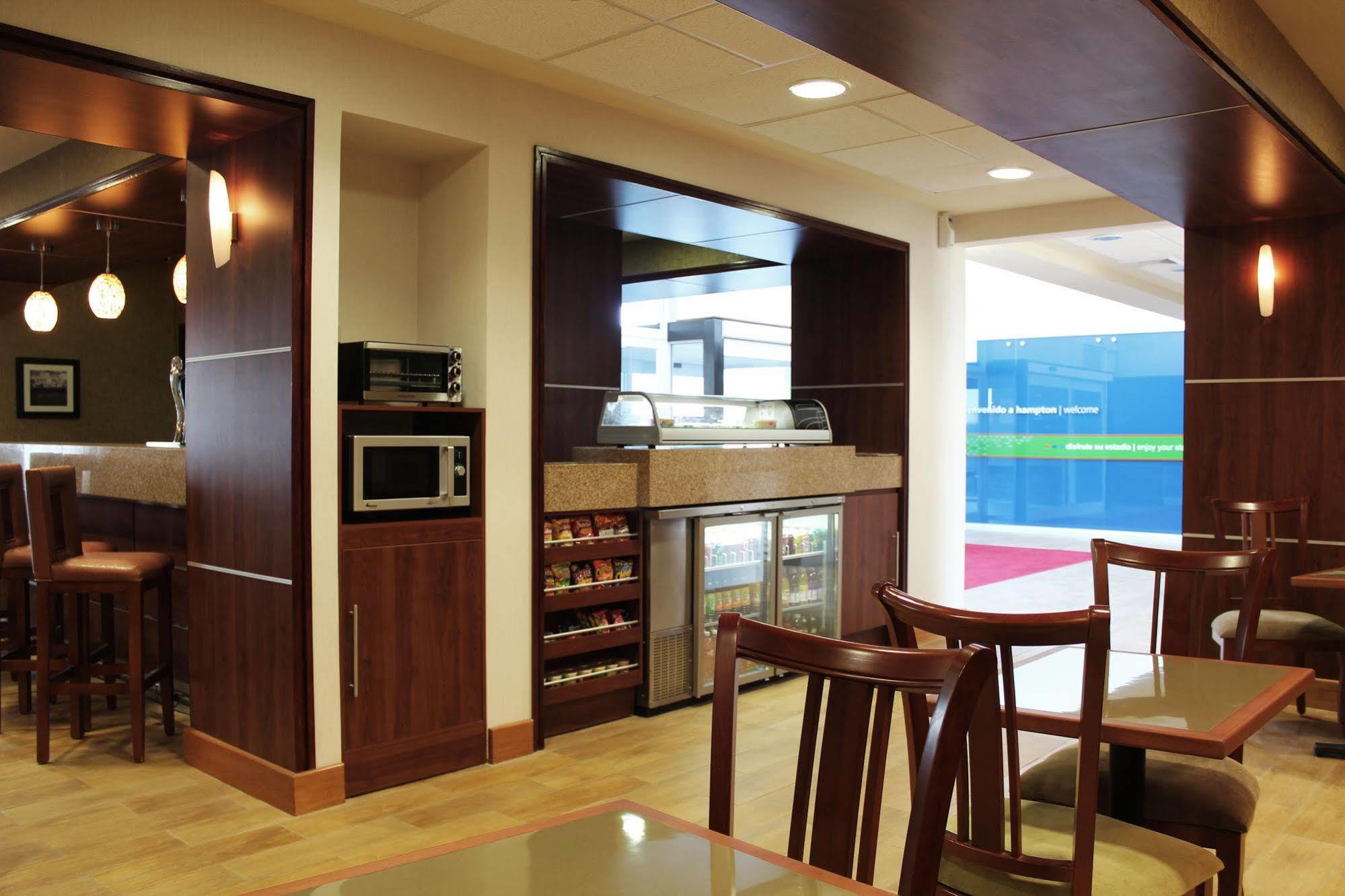 Hampton By Hilton San Juan Del Rio Otel Dış mekan fotoğraf